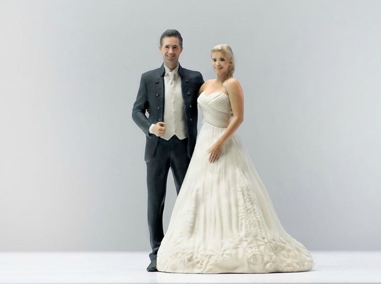 weddings-2015-02-doob-3-d-printed-figurine-bride-groom-wedding-main